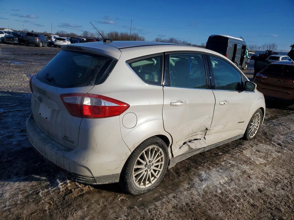 Photo 3 from auction – 2015 FORD C-MAX with VIN 1FADP5BU8FL120037