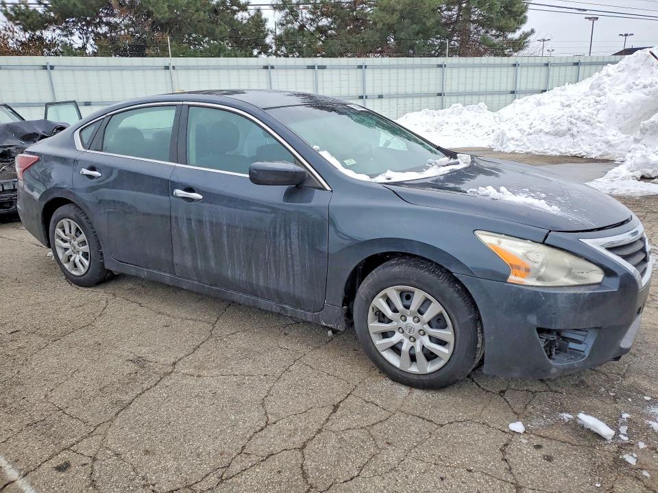 Photo 4 from auction – 2013 NISSAN ALTIMA 2.5 with VIN 1N4AL3AP6DN575162