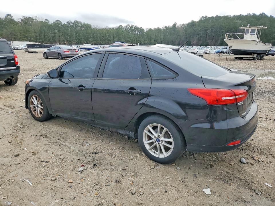 Photo 2 from auction – 2015 FORD FOCUS with VIN 1FADP3F24FL263032