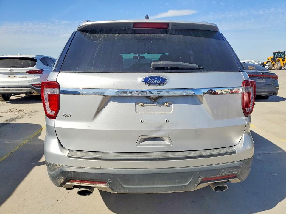 Photo 6 from auction – 2018 FORD EXPLORER with VIN 1FM5K7D88JGB26538