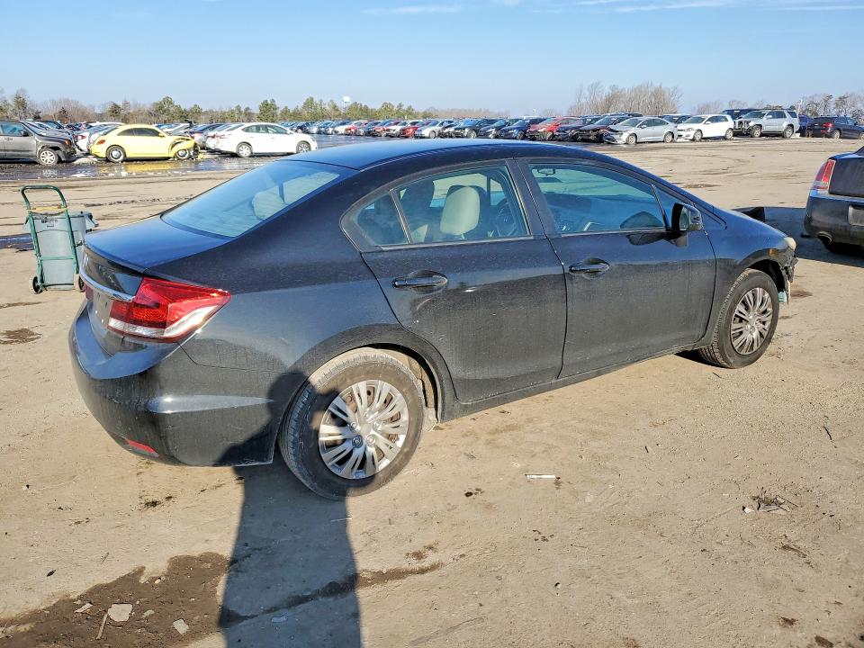 Zdjęcie 3 z aukcji – 2013 HONDA CIVIC z VIN 2HGFB2F53DH593987
