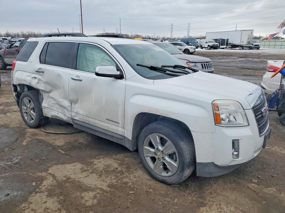 Photo 4 from auction – 2015 GMC TERRAIN with VIN 2GKALREK7F6420336