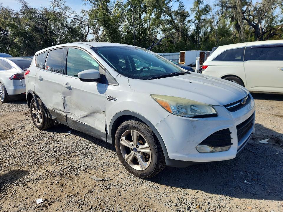 صورة رقم 4 من المزاد - 2015 FORD ESCAPE مع VIN 1FMCU0G90FUA18534
