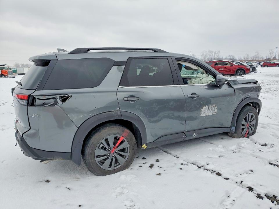 Photo 3 from auction – 2022 NISSAN PATHFINDER SV with VIN 5N1DR3BD8NC239595