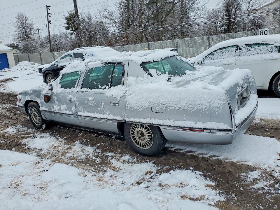 Photo 2 from auction – 1994 CADILLAC DEVILLE with VIN 1G6KD52B1RU306173