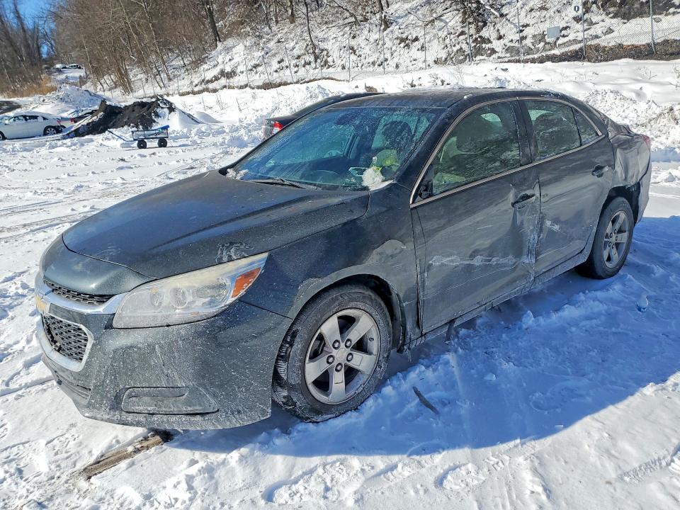 CHEVROLET MALIBU 2015 with VIN 1G11C5SL0FF139849 - Photo from auction