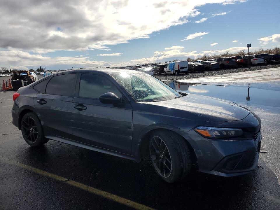 Photo 4 from auction – 2024 HONDA CIVIC with VIN 2HGFE2F54RH517435