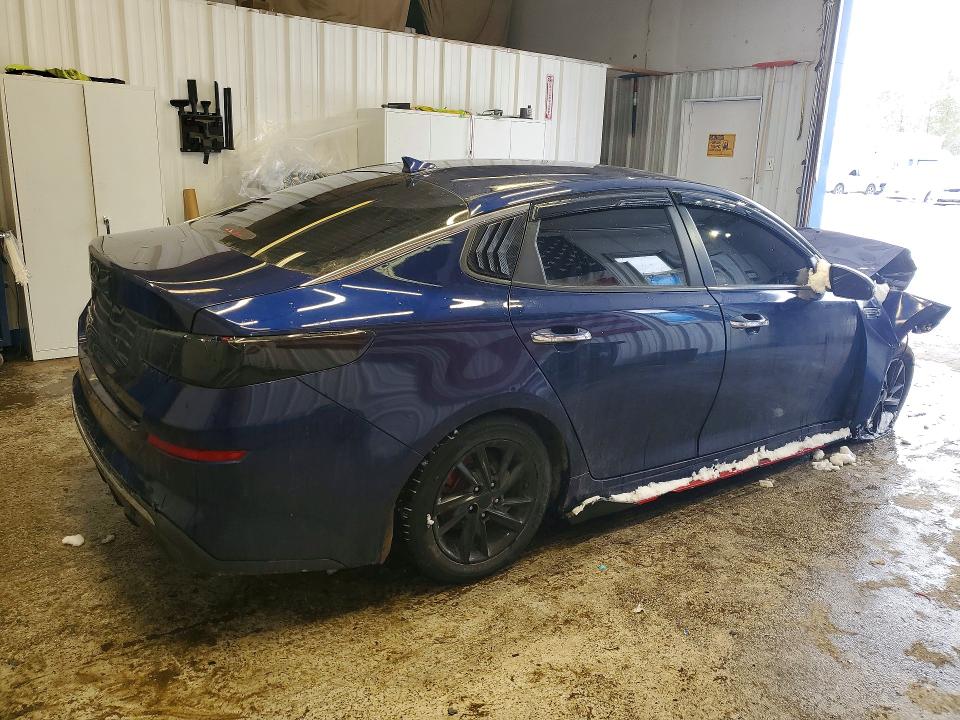 Photo 3 from auction – 2019 KIA OPTIMA with VIN 5XXGT4L31KG308394