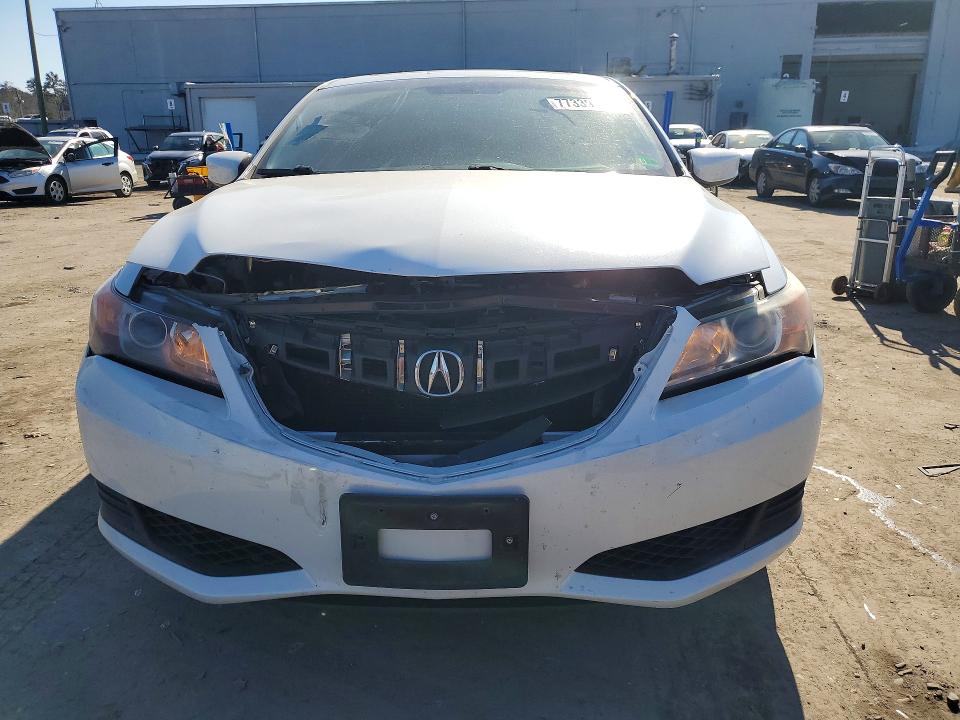 Фото 5 с аукциона – 2014 ACURA ILX с VIN 19VDE1F31EE011817