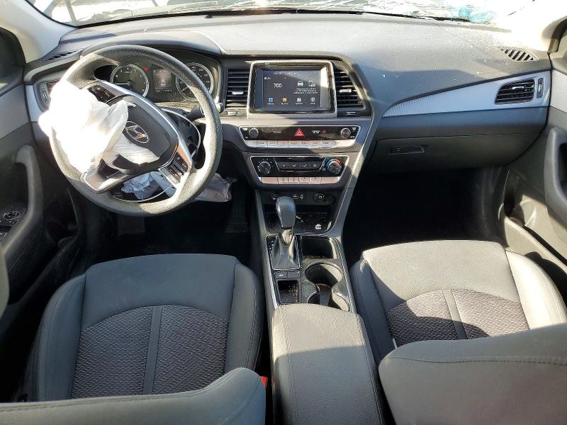 Photo 8 from auction – 2019 HYUNDAI SONATA with VIN 5NPE24AF0KH791761