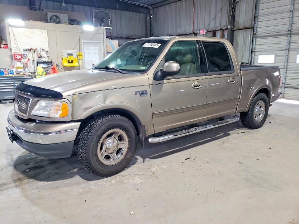 FORD F150 2002 with VIN 1FTRW07L22KC42530 - Photo from auction