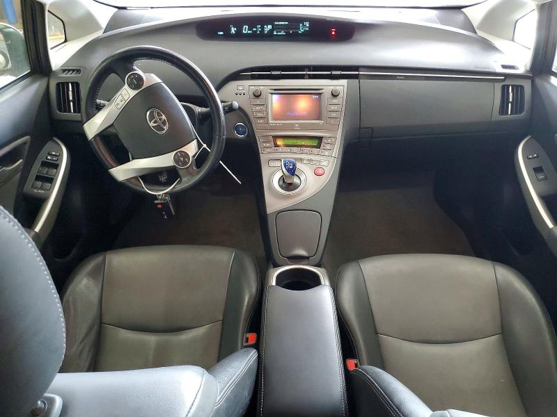 Photo 8 from auction – 2015 TOYOTA PRIUS with VIN JTDKN3DU8F0436662