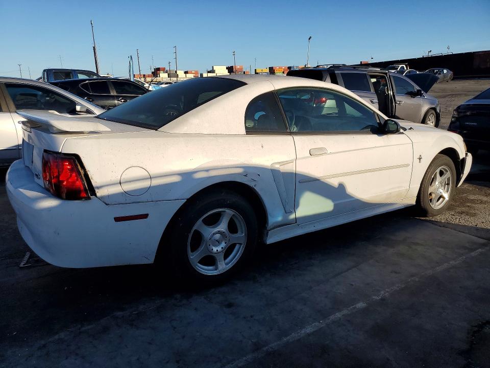 Photo 3 from auction – 2003 FORD MUSTANG with VIN 1FAFP404X3F425104