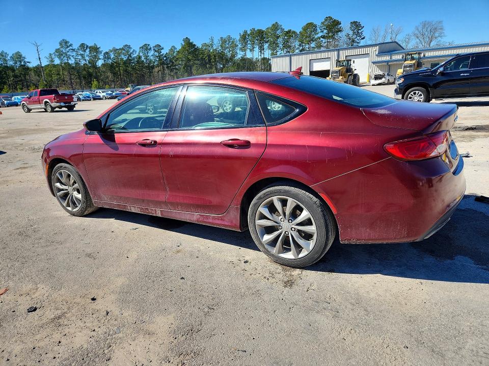 Photo 2 from auction – 2015 CHRYSLER 200 S with VIN 1C3CCCBB2FN562762