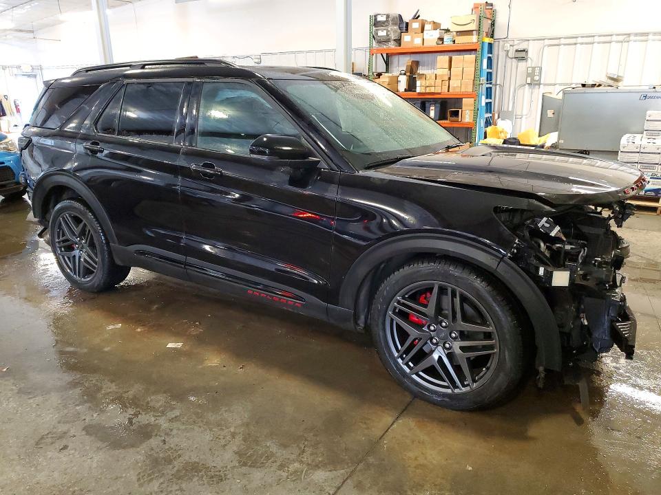 Photo 4 from auction – 2025 FORD EXPLORER with VIN 1FMWK8GC3SGB79420