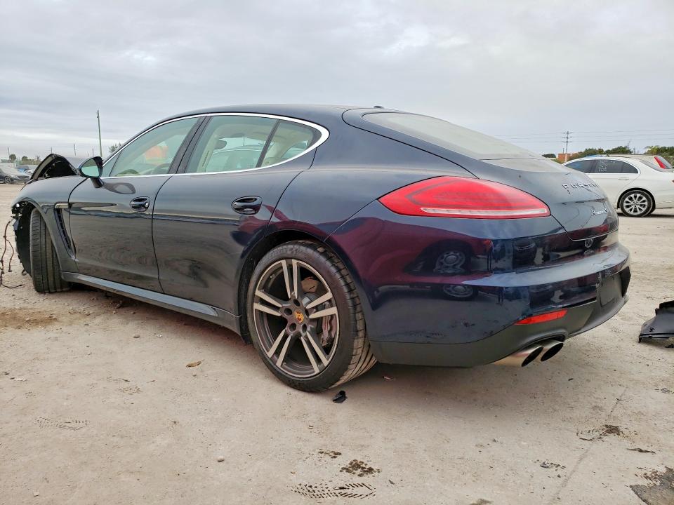 Photo 2 from auction – 2014 PORSCHE PANAMERA with VIN WP0AB2A76EL055418