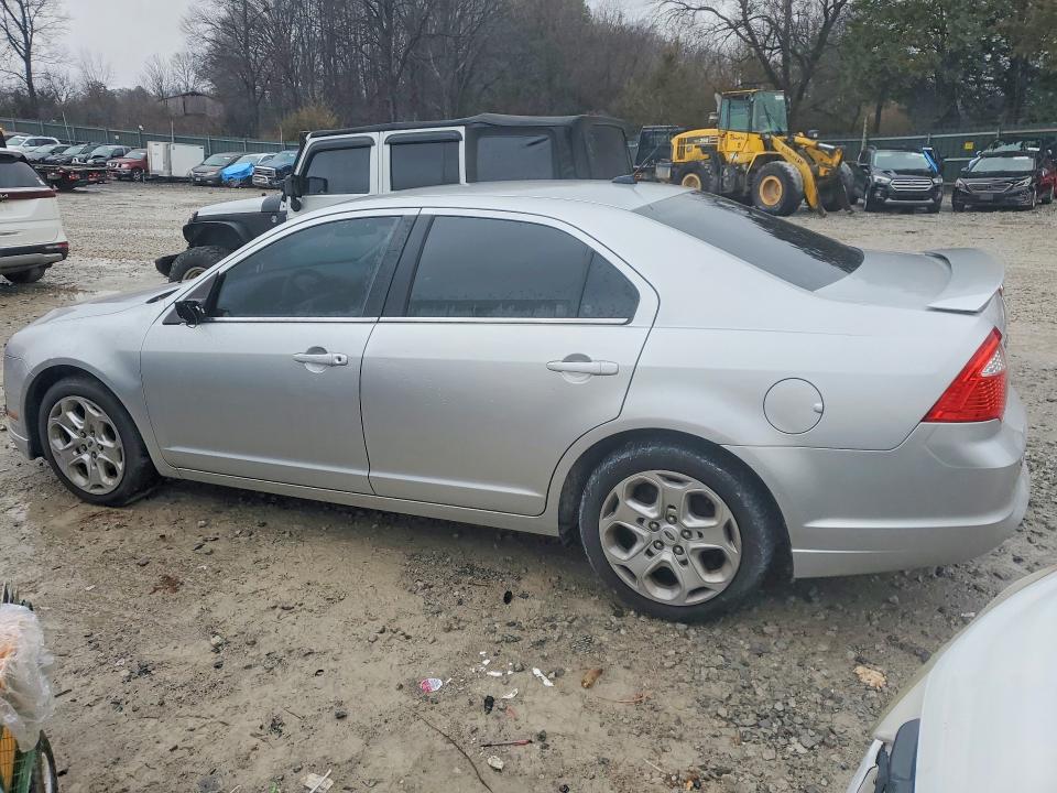 Photo 2 from auction – 2011 FORD FUSION SE with VIN 3FAHP0HA3BR215957