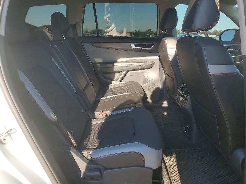Photo 11 from auction – 2024 VOLKSWAGEN ATLAS with VIN 1V2CR2CA9RC602005
