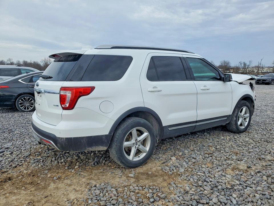 Photo 3 from auction – 2016 FORD EXPLORER with VIN 1FM5K8D87GGA95801