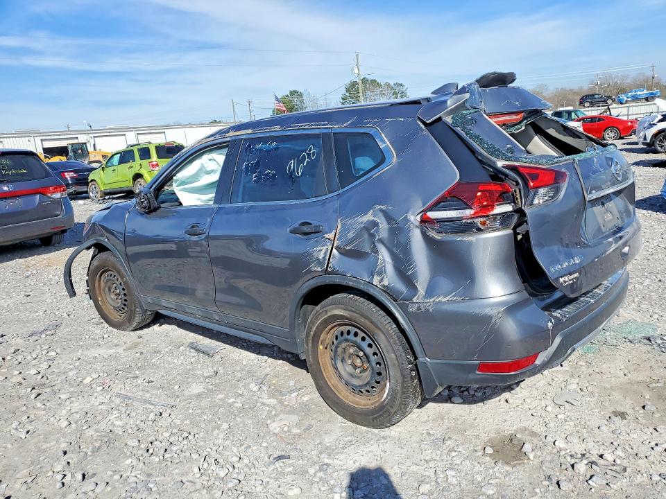 Photo 2 from auction – 2018 NISSAN ROGUE with VIN 5N1AT2MTXJC769628