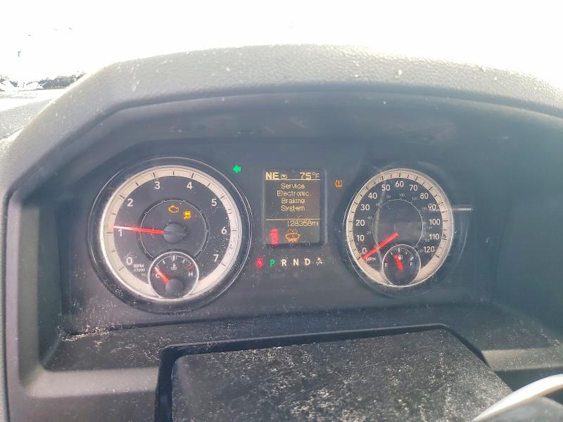 Photo 9 from auction – 2017 RAM 1500 with VIN 3C6JR6AG0HG695958