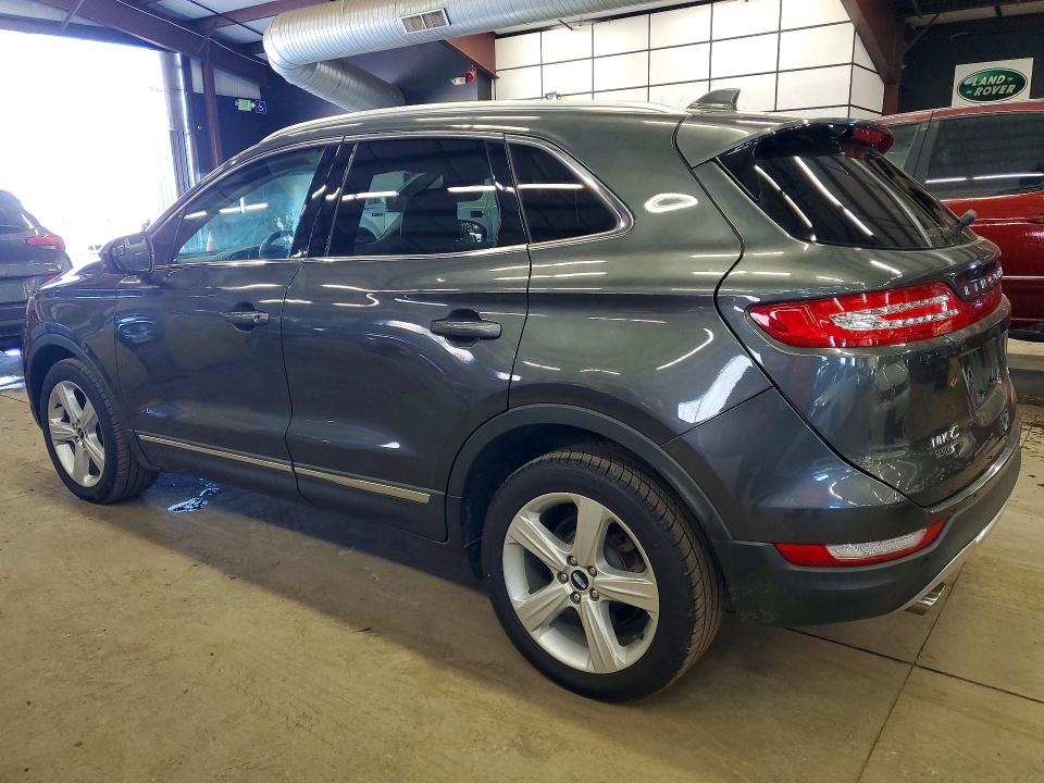 Photo 2 from auction – 2017 LINCOLN MKC PREMIE with VIN 5LMCJ1D94HUL46462