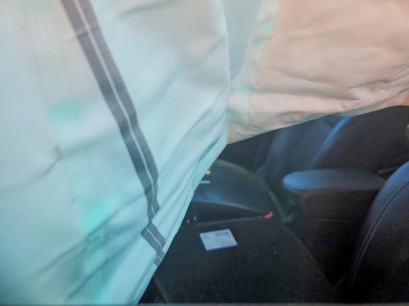 Photo 9 from auction – 2021 JEEP RENEGADE with VIN ZACNJDD1XMPM54069