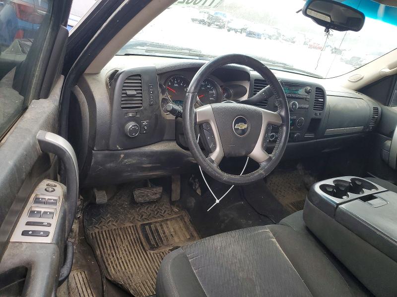 Photo 8 from auction – 2010 CHEVROLET SILVERADO with VIN 1GCSKSE33AZ134161