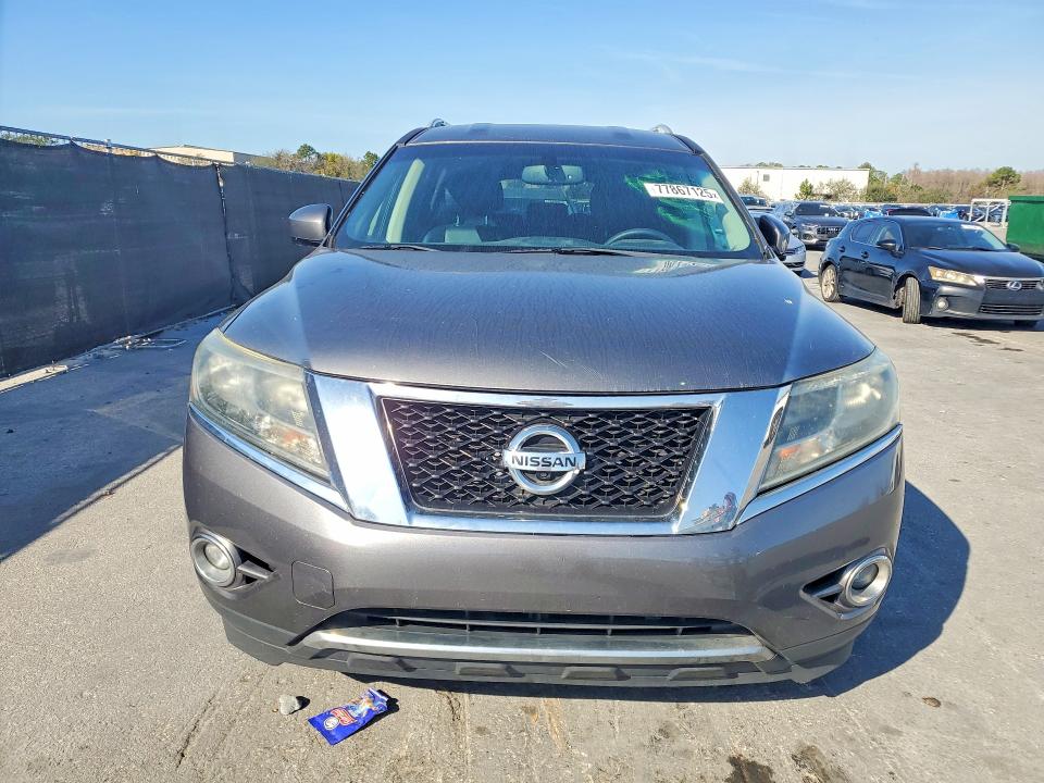 Photo 5 from auction – 2015 NISSAN PATHFINDER with VIN 5N1AR2MN3FC714817