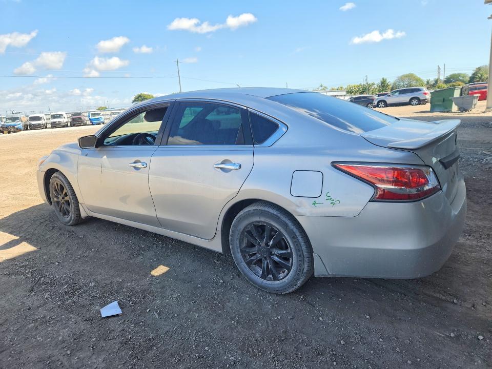 Photo 2 from auction – 2014 NISSAN ALTIMA with VIN 1N4AL3AP6EN381149