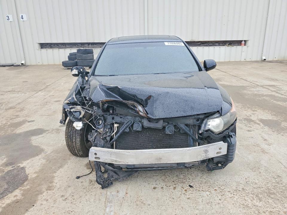 Photo 5 from auction – 2010 ACURA TSX with VIN JH4CU2F66AC033656