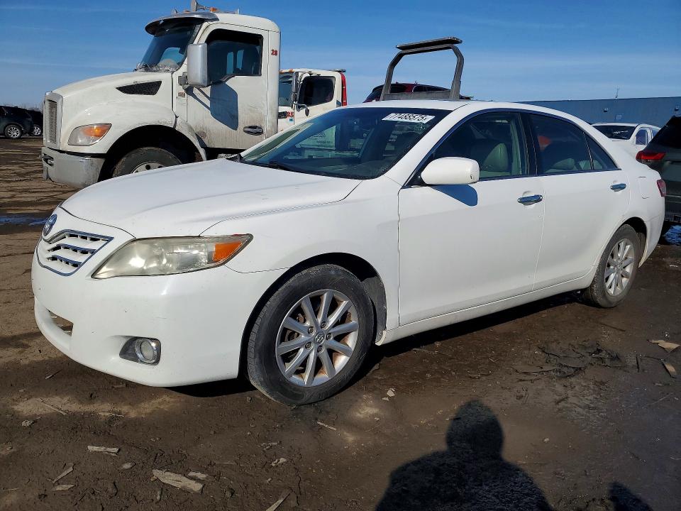 TOYOTA CAMRY BASE 2011 with VIN 4T1BF3EK5BU760712 - Photo from auction