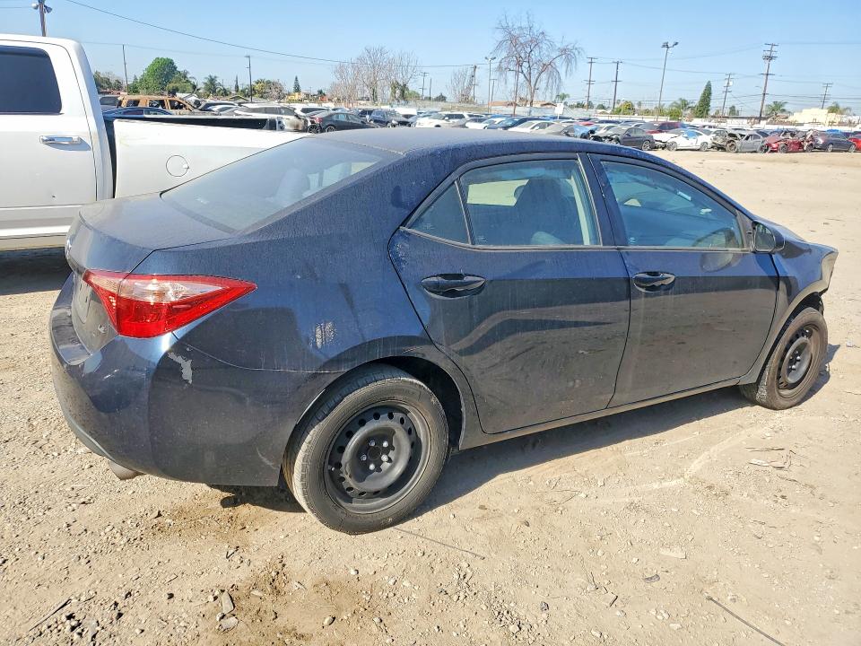 Photo 3 from auction – 2017 TOYOTA COROLLA with VIN 5YFBURHE4HP701515