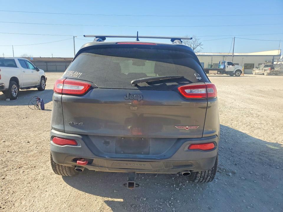 Photo 6 from auction – 2014 JEEP CHEROKEE T with VIN 1C4PJMBS3EW161061