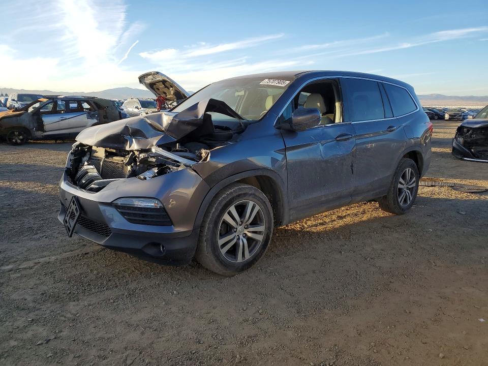HONDA PILOT 2016 with VIN 5FNYF6H32GB002749 - Photo from auction