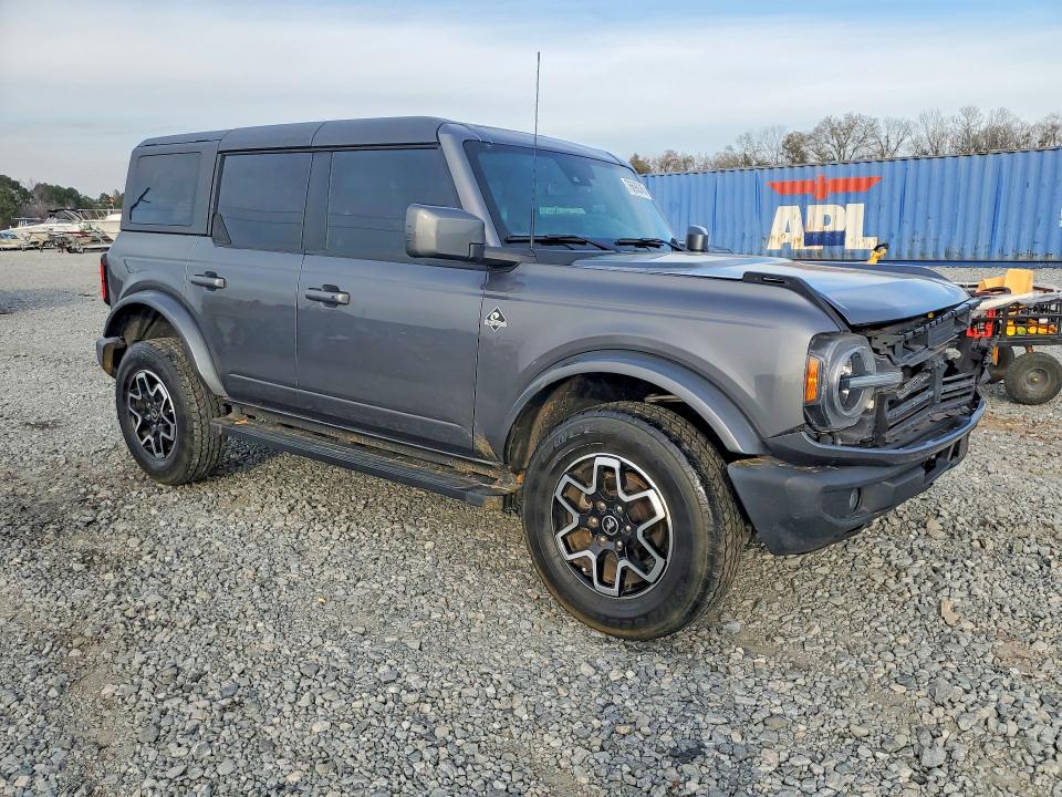 Photo 4 from auction – 2023 FORD BRONCO with VIN 1FMDE5BH1PLB06402