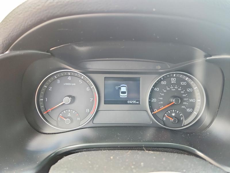 Photo 9 from auction – 2021 KIA FORTE with VIN 3KPF34AD5ME415886