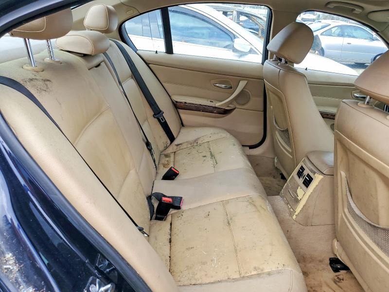 Photo 10 from auction – 2006 BMW 330 I with VIN WBAVB33536KR76311