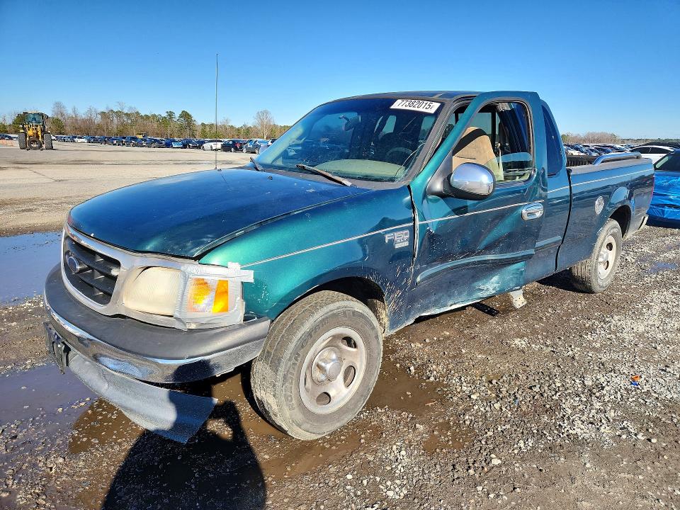 FORD F150 2000 with VIN 1FTRX17WXYNA90808 - Photo from auction