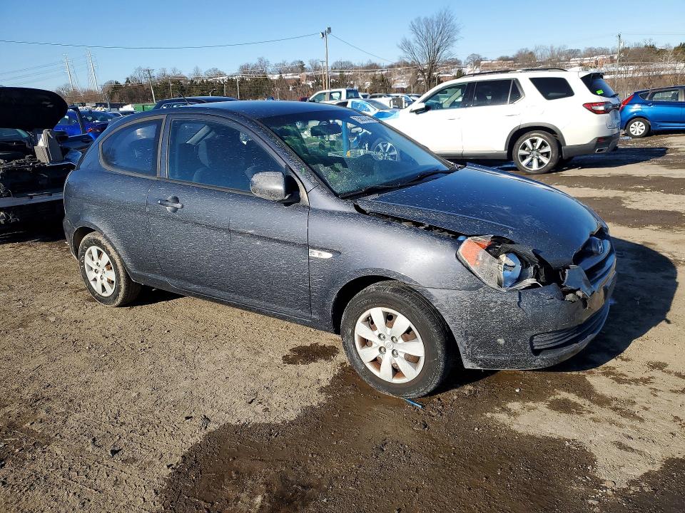 Photo 4 from auction – 2010 HYUNDAI ACCENT BLU with VIN KMHCM3AC8AU180345