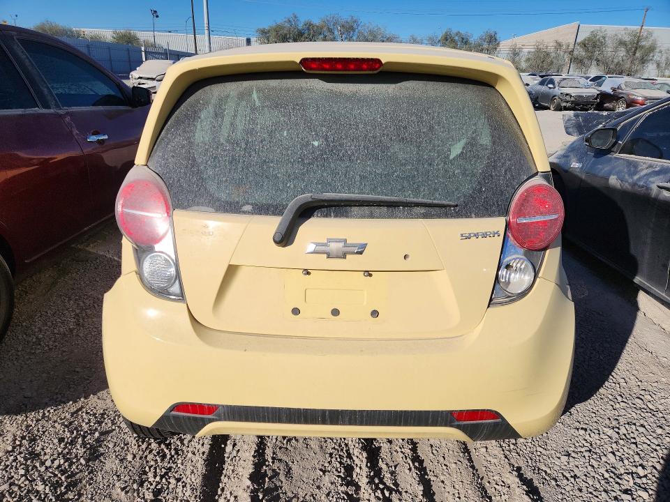 Photo 6 from auction – 2014 CHEVROLET SPARK 1LT with VIN KL8CD6S97EC490841