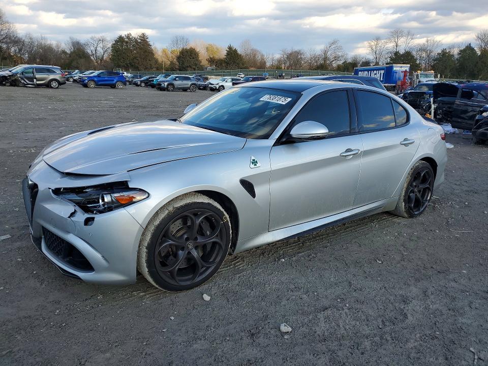 ALFA ROMEO GIULIA 2018 with VIN ZARFAEAV3J7587825 - Photo from auction