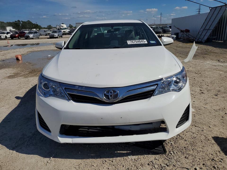 Photo 5 from auction – 2012 TOYOTA CAMRY with VIN 4T4BF1FK8CR198332