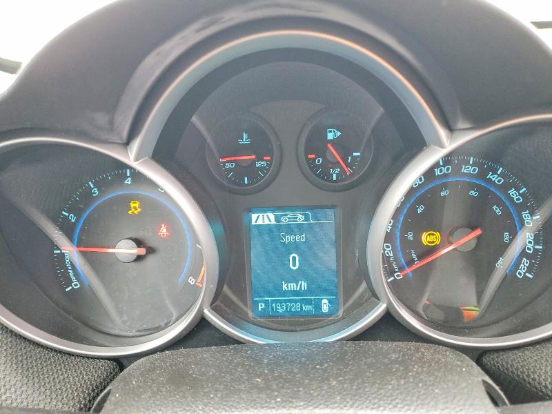 Photo 9 from auction – 2013 CHEVROLET CRUZE with VIN 1G1PC5SB5D7324150