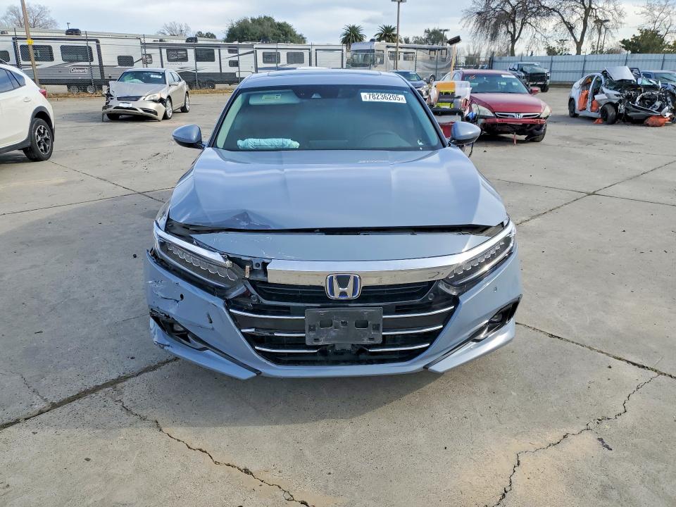Photo 5 from auction – 2022 HONDA ACCORD with VIN 1HGCV3F91NA015082