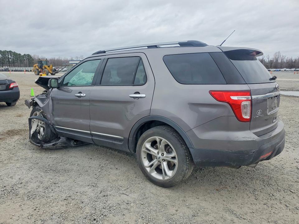 Photo 2 from auction – 2014 FORD EXPLORER with VIN 1FM5K7F97EGA78168