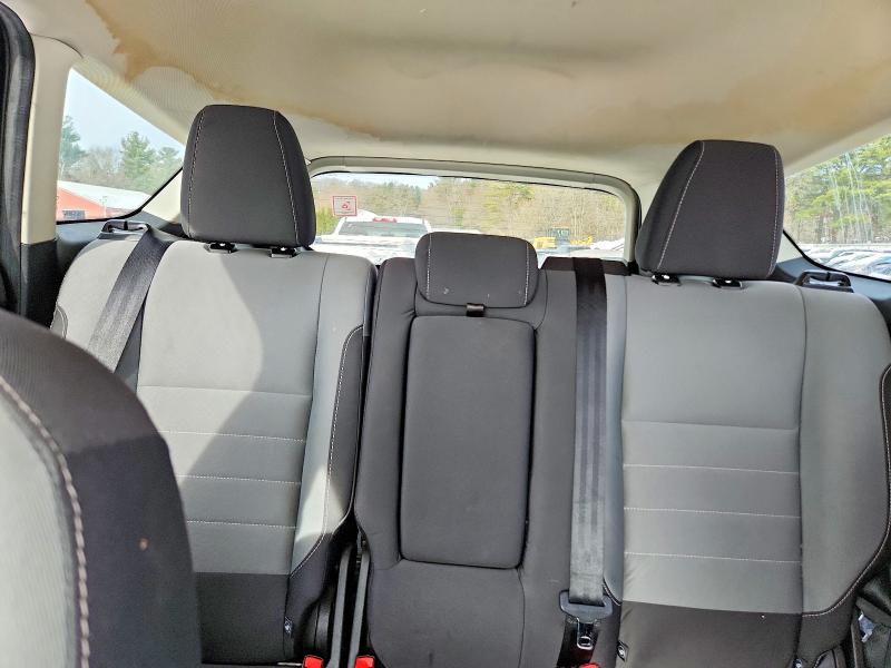 Photo 10 from auction – 2016 FORD ESCAPE with VIN 1FMCU9GX2GUB42373