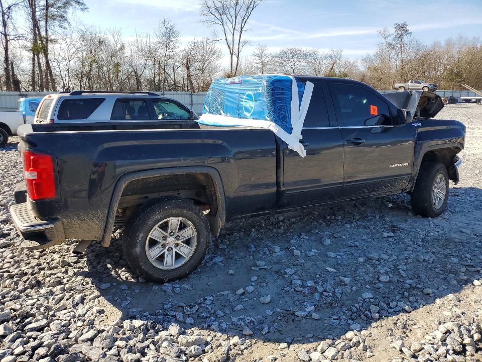 Photo 3 from auction – 2015 GMC SIERRA with VIN 1GTV2UEH5FZ357426