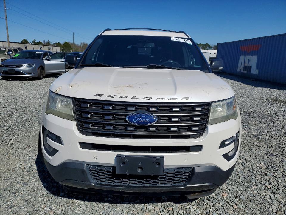 Photo 5 from auction – 2017 FORD EXPLORER with VIN 1FM5K7D83HGD49919