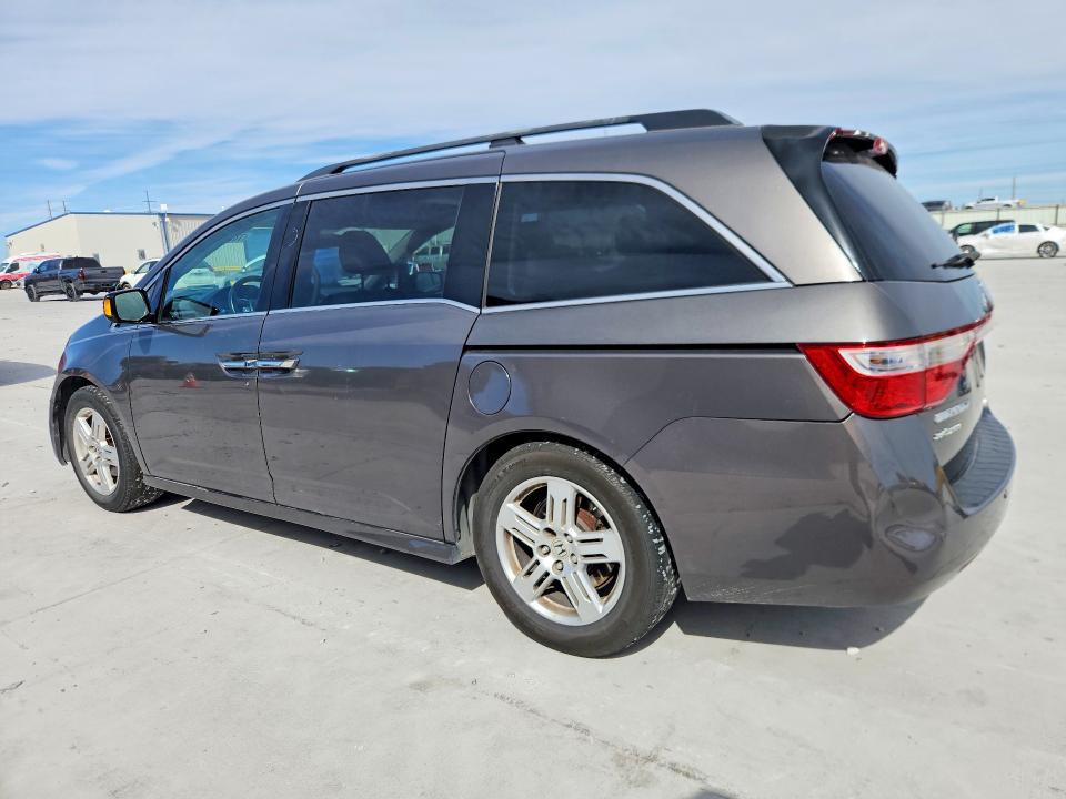 Photo 2 from auction – 2013 HONDA ODYSSEY with VIN 5FNRL5H97DB084663
